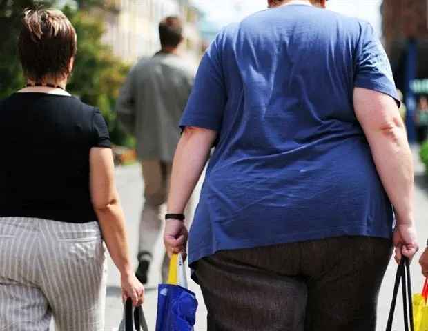Grăsimea abdominală și riscul de cancer pulmonar