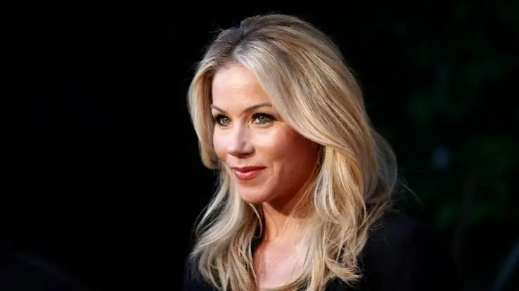 Christina Applegate, diagnostic greșit de scleroză multiplă: „Nu m-am făcut bine