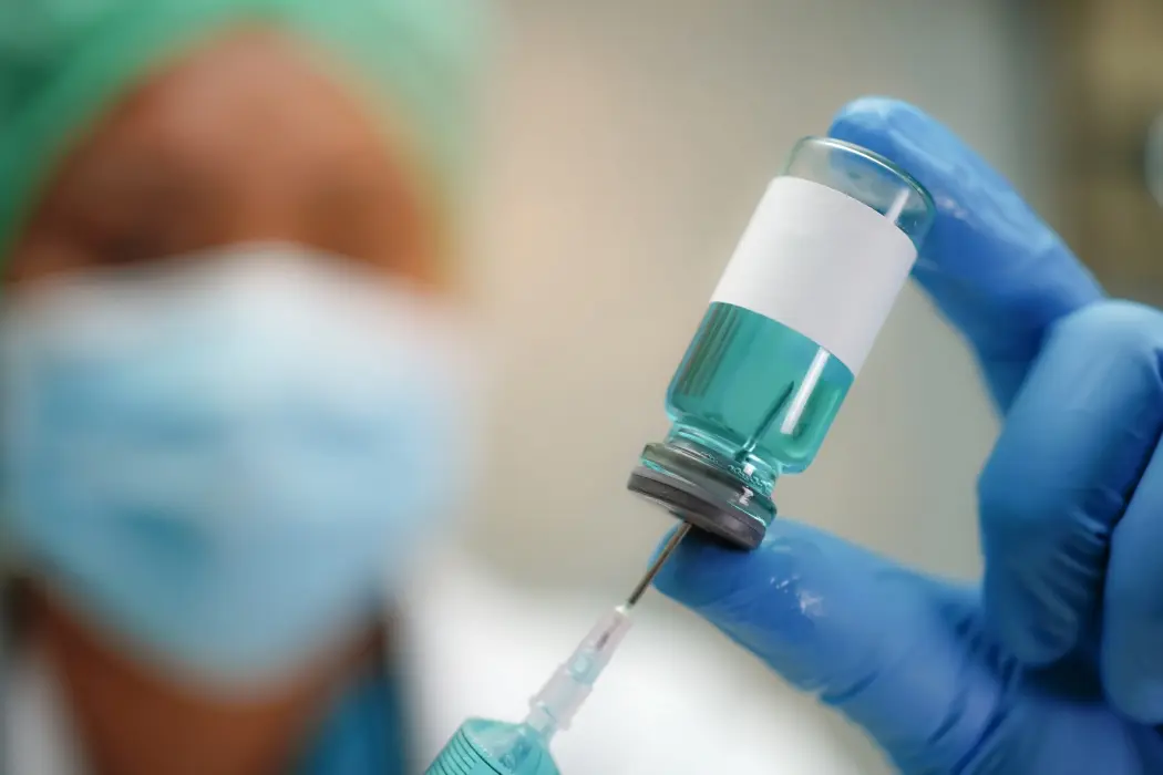 Criza vaccinurilor antigripale în farmacii: Când vor fi disponibile noile doze pentru populație