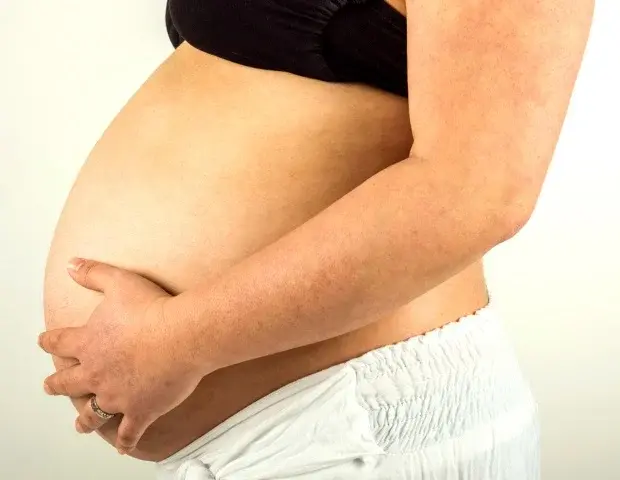 Testare dublă a ITS reduce riscul de naștere prematură cu 23%