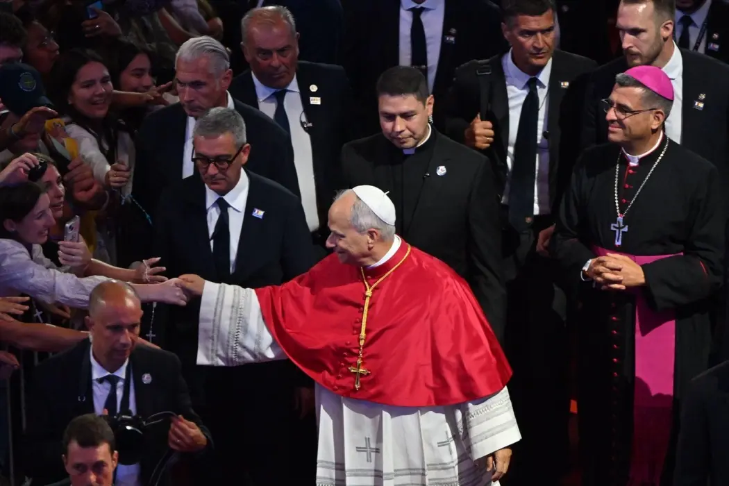 Vești bune de la Vatican: Papa Leon al XIV-lea a învins cancerul în fază incipientă și revine la datorie