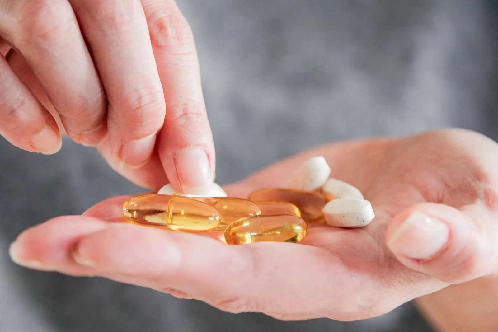 Sport de 4 ori pe săptămână, dar a leșinat la serviciu — cauza: vitamina D aproape de zero